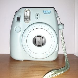 Instax mini 8 Polaroid Camera